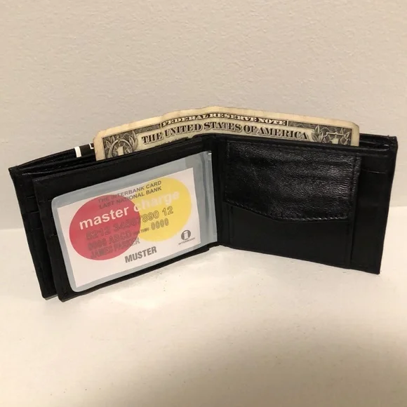 - Mens Wallet - Picture 5 of 7